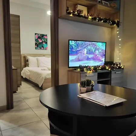 Cozy Urban - Center Apartman *